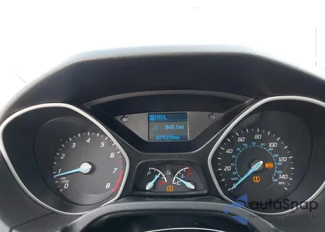 2014 Ford Focus S из США, поврежденный, VIN 1FADP3E20EL448789